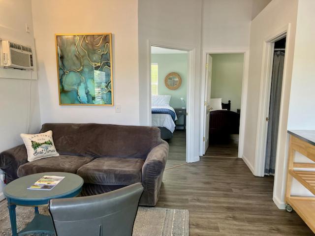 Bluebird Bay Resort Монтиселло Экстерьер фото