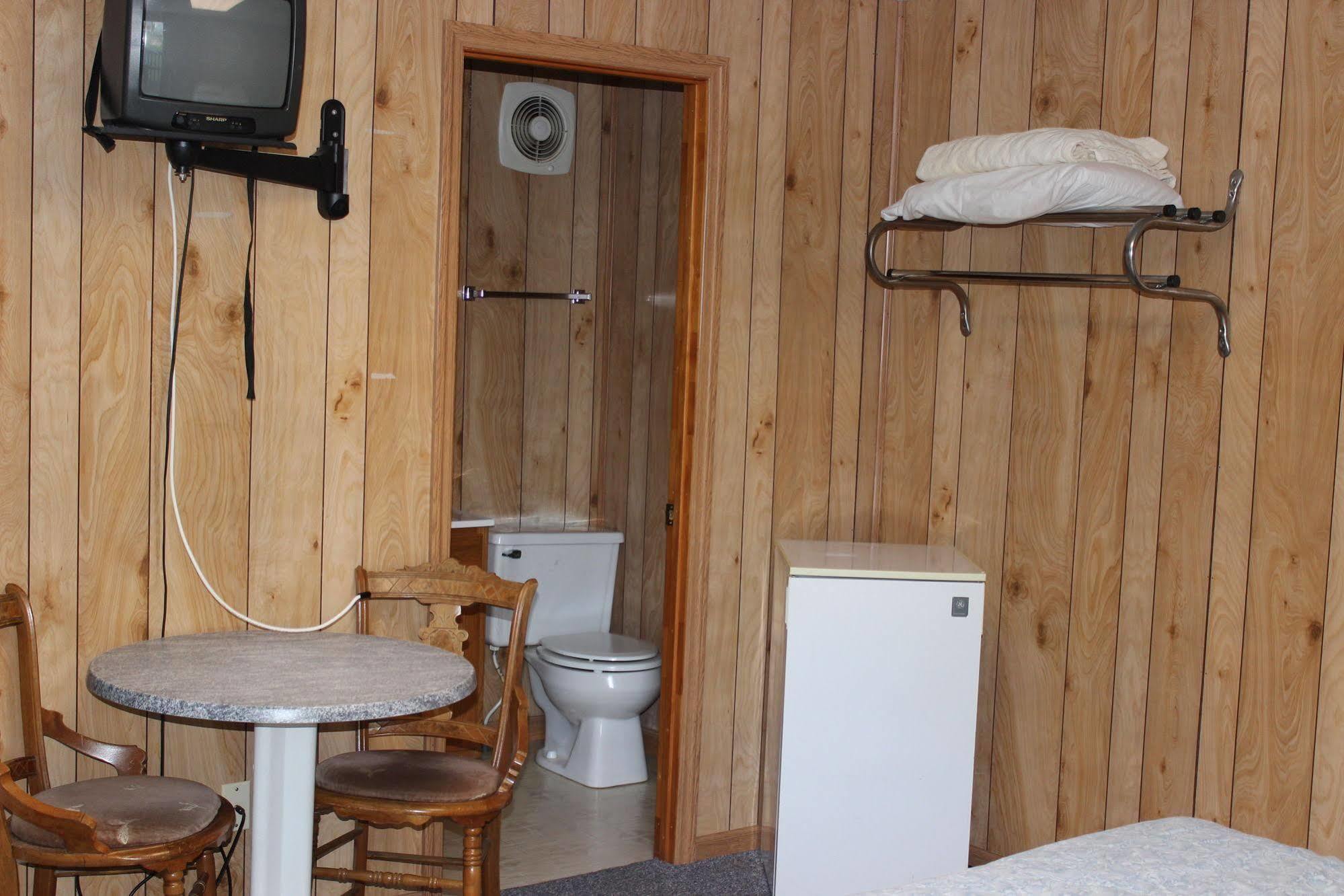 Bluebird Bay Resort Монтиселло Экстерьер фото